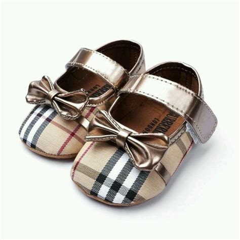 chaussure burberry bébé pas cher|Chaussures Burberry pour bébé .